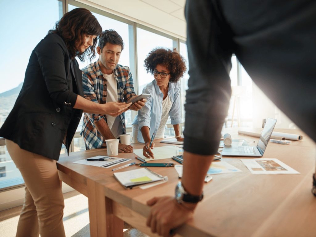 Professional team ready to start your builder website design project